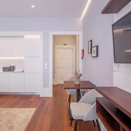 Almada 180 بورتو