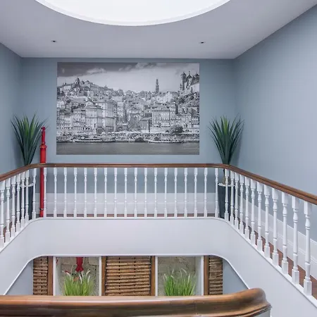 Almada 180 * بورتو