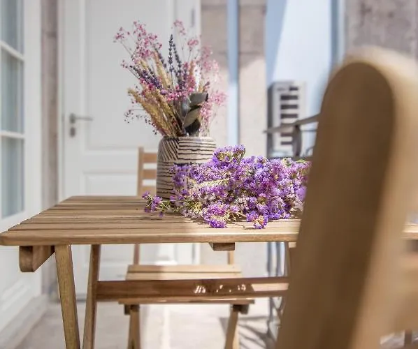 Apartment Almada 180 Porto