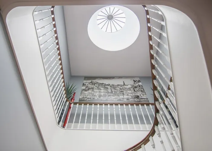 Апартаменты Almada 180