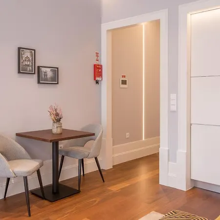 Apartamento Almada 180 Porto